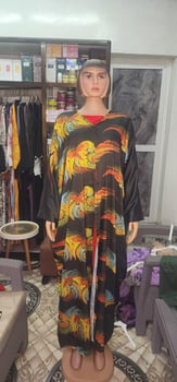 Abayas modernes et élégantes – Plusieurs modèles disponibles