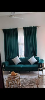 Salon Complet Neuf - Canapé, Fauteuils, Tapis et Rideaux Inclus