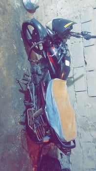 Moto Hero 150, en excellent état