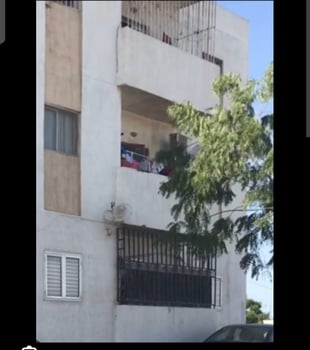 Appartement F5 à vendre à Hodan 1 avec terrasse et grand salon