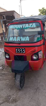 Bajaj Mahindra D1333