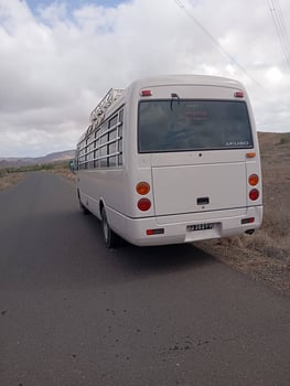 Location de Bus Neuf pour Écoles, Services Publics ou Entreprises