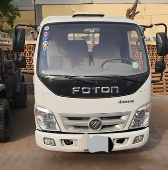 Camion Foton 2018, diesel, plateau, très bon état Description :