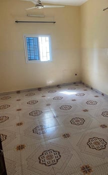 Chambre à louer Quartier 3, proche Napoléon et avenue 13