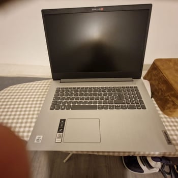 Lenovo IdeaPad 3 i3, portable, excellent état