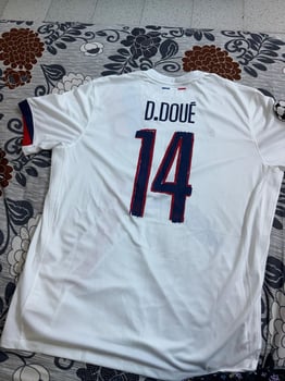 Maillot de football à vendre