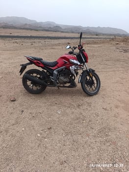 Moto SANKE 200cc, économique et facile à entretenir
