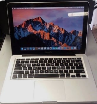 MacBook Pro en bon état - prix abordable