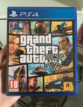 Recherche CD GTA 5 - Bon état, Prix négociable