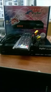 Décodeur TNT + Satellite neuf en vente