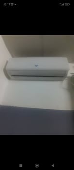 Lot électroménager Samsung, TV 65, 2 clim, 2 chv, comme neuf