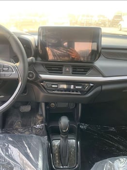 Suzuki Swift 2025, Automatique, Essence, Excellent état