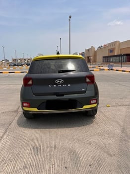 Hyundai Venue 2021, boîte Automatique, économique et bien entretenu