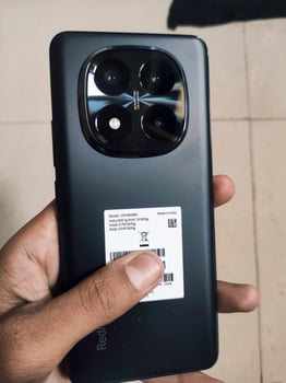 Redmi Note 14 Pro+ avec 512 Go de stockage et 12 Go de RAM