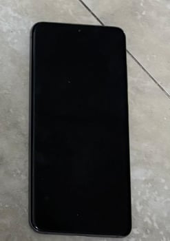 Samsung Galaxy S20 5G 128GB, Gris Cosmique, 8GB RAM, Caméra 64MP