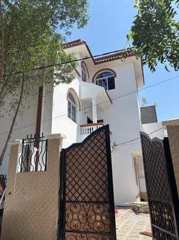 Triplex F7 a louer avec parking et terrasse à Gabode 5