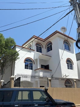 Triplex F7 a louer avec parking et terrasse à Gabode 5