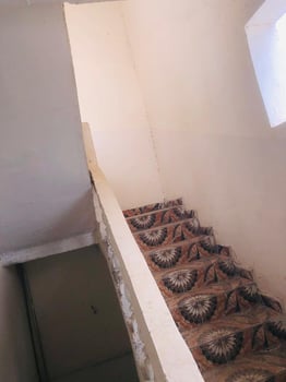 Belle maison F4 avec terrasse à Barwaqo 1, quartier calme et sécurisé