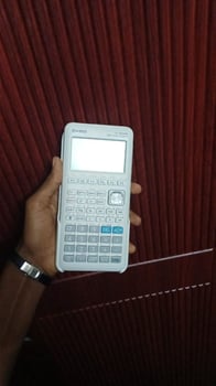 Calculatrice graphique en excellent état - Blanche