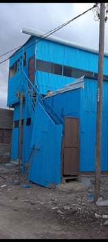 Chambre en bois à louer avec toilette et coin cuisine à Balbala Caadi