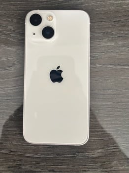 iPhone 13 Blanc - État Comme Neuf - 100% Batterie - En Vente