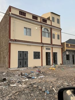 Belle Maison F4 à Louer à Bawarqo 2, Phase 2