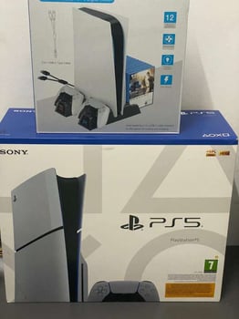 Playstation 5 neuve avec chargeur de manette - à saisir!