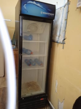 Réfrigérateur Showcase Westpoint - Vitrine pour Boissons