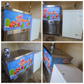 Machine à glaces bâtonnets et congélateur