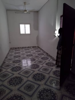 Maison F4 avec terrasse à PK12 à vendre