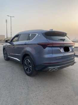 JETOUR X70 PLIUS 2022 / Hyundai creta 2019