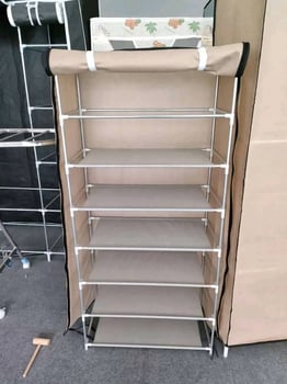 Vos chaussures méritent mieux ! Rangez vos chaussures avec style Nos armoires de rangement sont pratiques, solides et jolies !