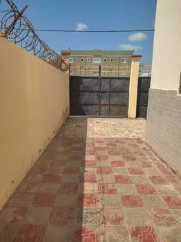 Bel appartement F4 avec parking à Saline Ouest - 3 chambres et grand salon lumineux