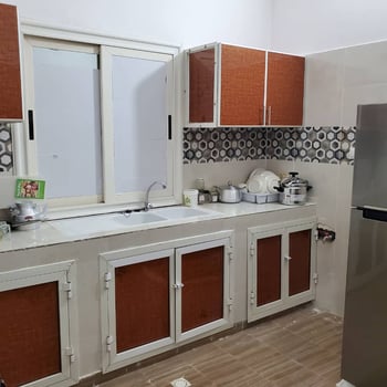 Appartements Meublés Haut Standing - Emplacement privilégié et mobilier moderne