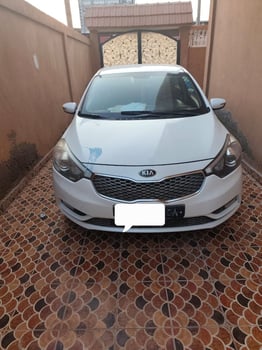 Kia K3 Essence en bon état à vendre