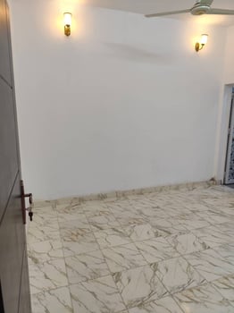 Maison à louer, 4 chambres, quartier Carton,