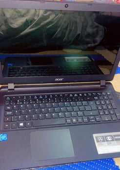 Ordinateur portable Acer, processeur Intel Celeron N3350, 4 Go RAM, HDD 500Go, Windows 11