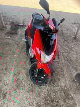 Moto TVS 125CC état parfait, prix négociable