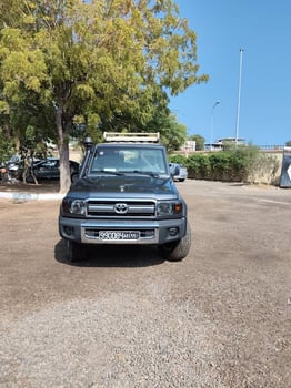 Toyota Hard Top 2020 en excellent état à Djibouti