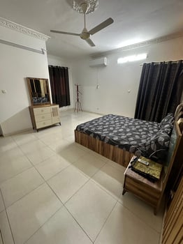 Meubles complets haut de gamme avec électroménagers intégrés