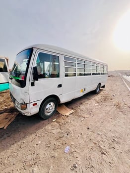 Bus Mitsubishi Rosa 35 places