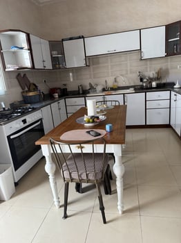 Gazinière Al Gamil, en excellent état, 85 000 DJF