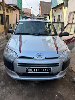 Toyota Probox 2021, boîte Automatique, carburant Essence