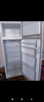 Réfrigérateur neuf à vendre, excellent état