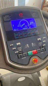 Tapis de sport presque neuf à vendre - prix à débattre