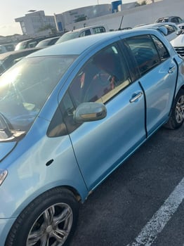 Toyota Vitz 2009/2010, essence, automatique, bon état