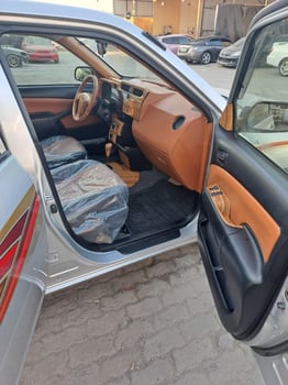 Toyota Probox 2019, hybride, boîte automatique, bien entretenu