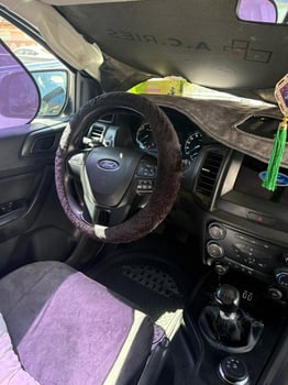 Nissan Terra 2025 automatique & Ford Everest 2022 manuelle à vendre