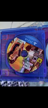 Jeu GTA pour PS4 - Comme neuf
