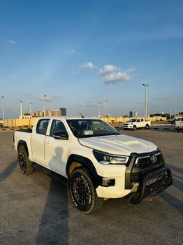 Toyota Hilux 2016 Diesel, Excellent état, Modèle 2024